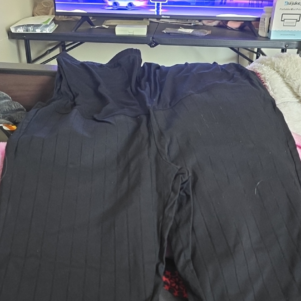 Women's Black Straight Leg Pants